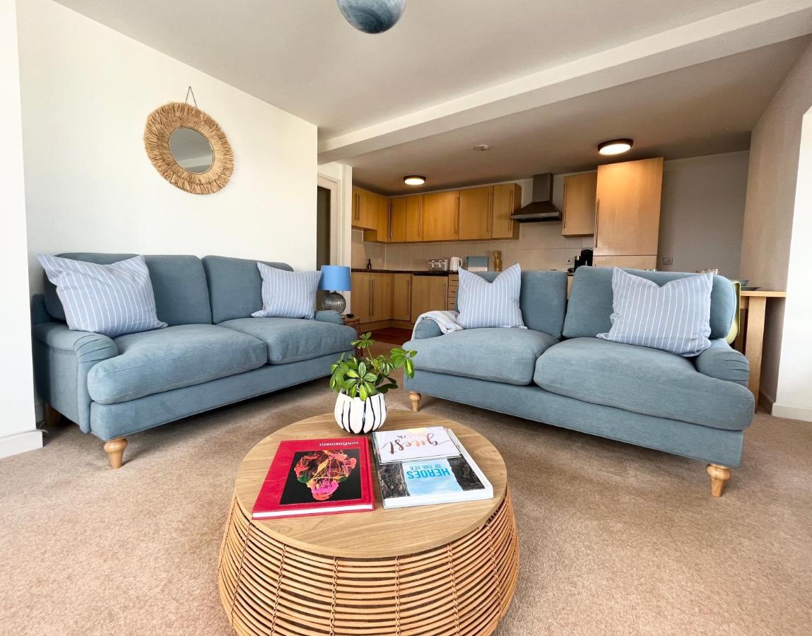 Apres Beach Apartment Sleeps 4 Penzance Buitenkant foto