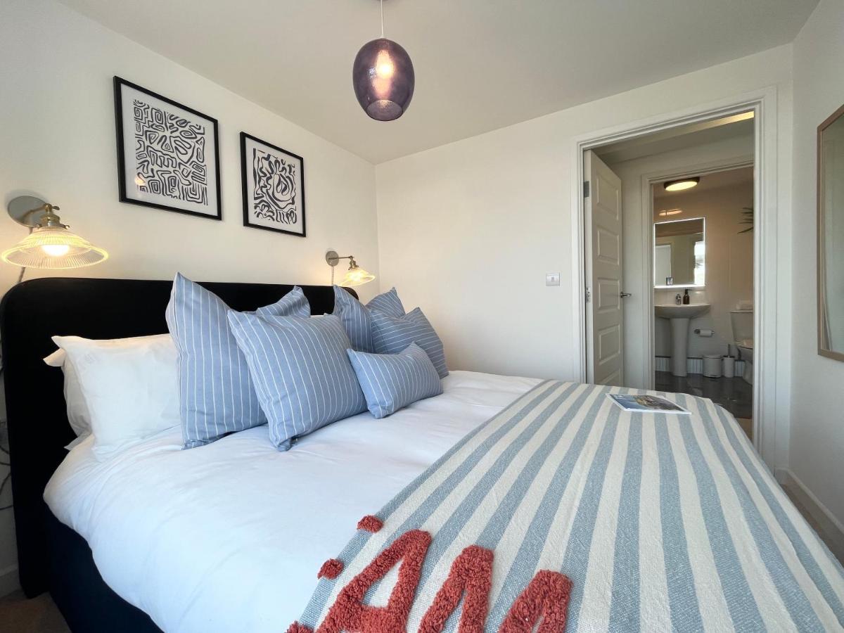 Apres Beach Apartment Sleeps 4 Penzance Buitenkant foto