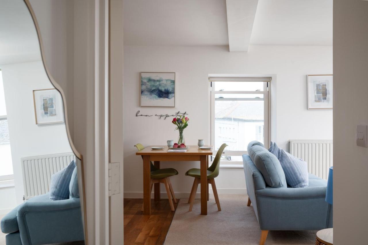 Apres Beach Apartment Sleeps 4 Penzance Buitenkant foto